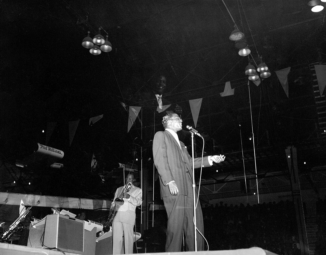 Clyde McPhatter performing at the Edmonton Gardens, Alberta