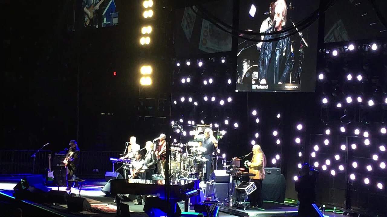 Hall & Oates