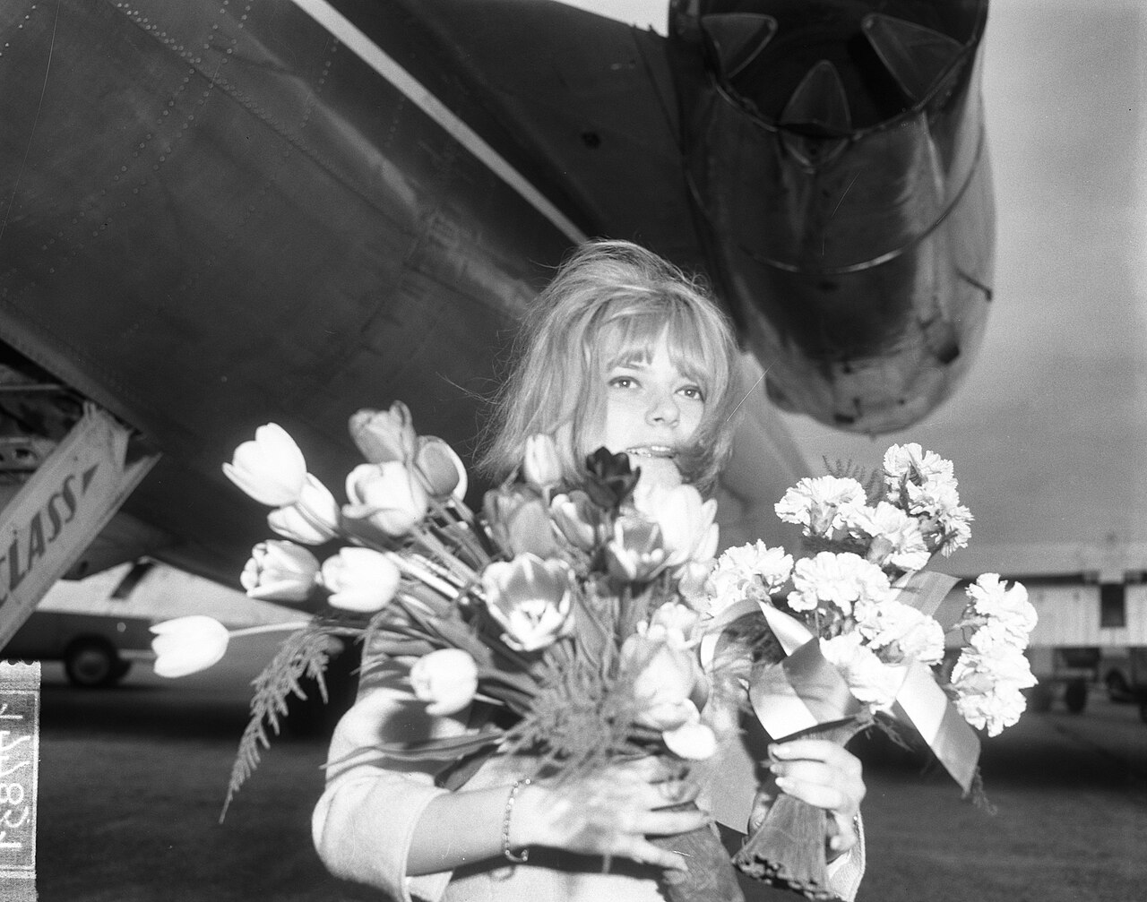Aankomst France Gall op Schiphol, Bestanddeelnr 917-7831