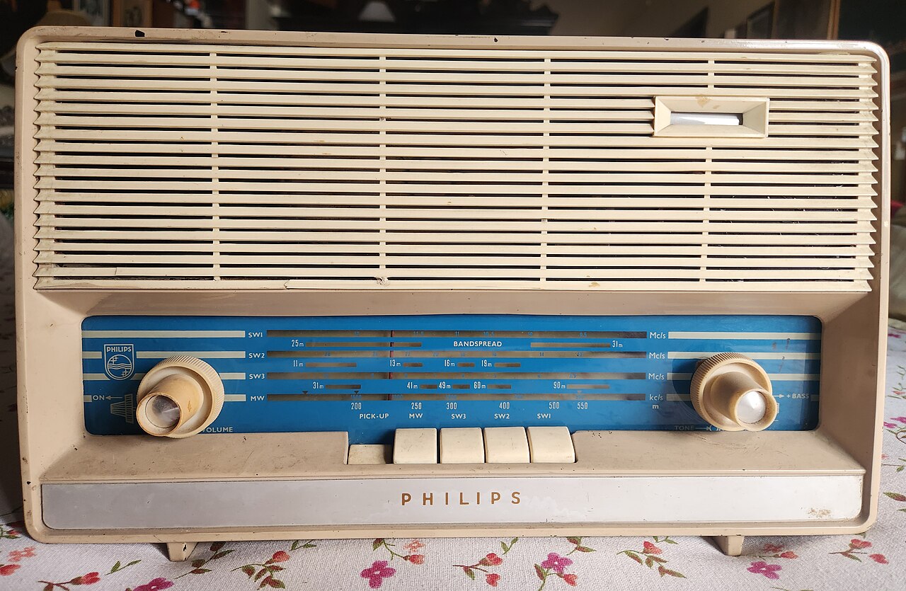 Antique radio