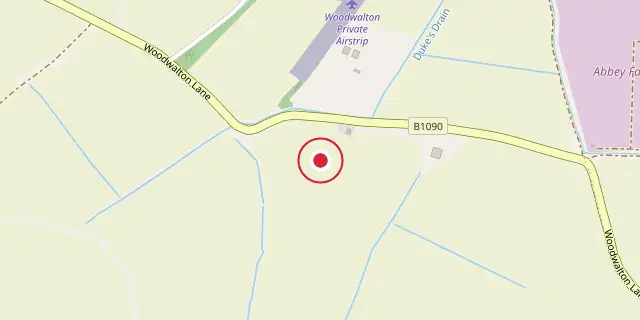 Street map of the area around Huntingdonshire; the red dot marks 52°25′01″N 0°15′00″W