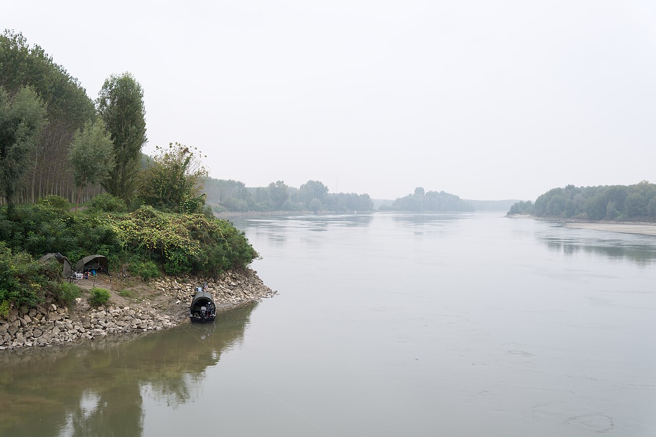 Po (river)