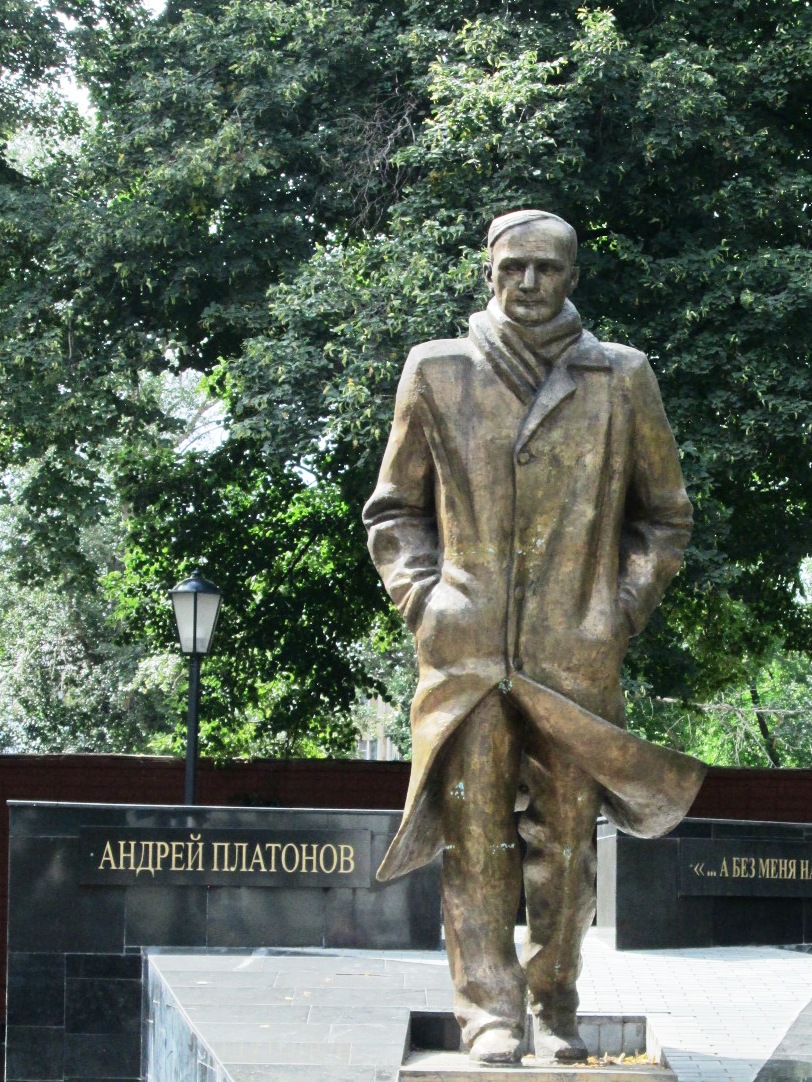 Andrey Platonov, Voronezh2