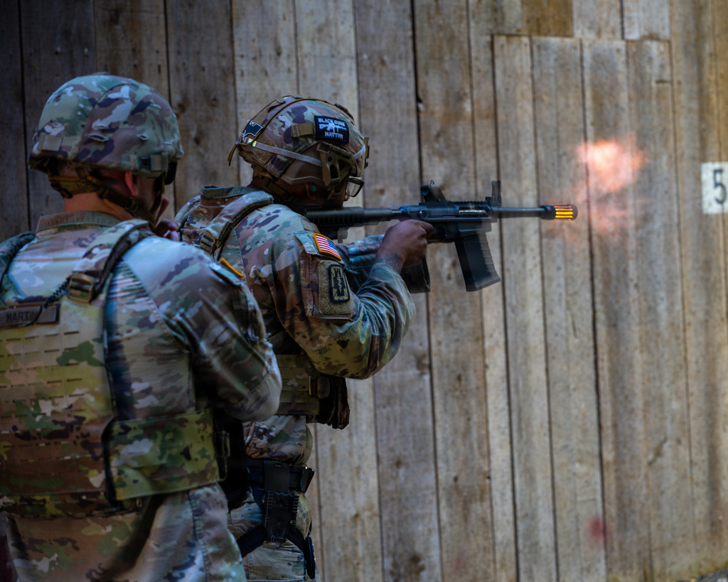 Combat shotgun