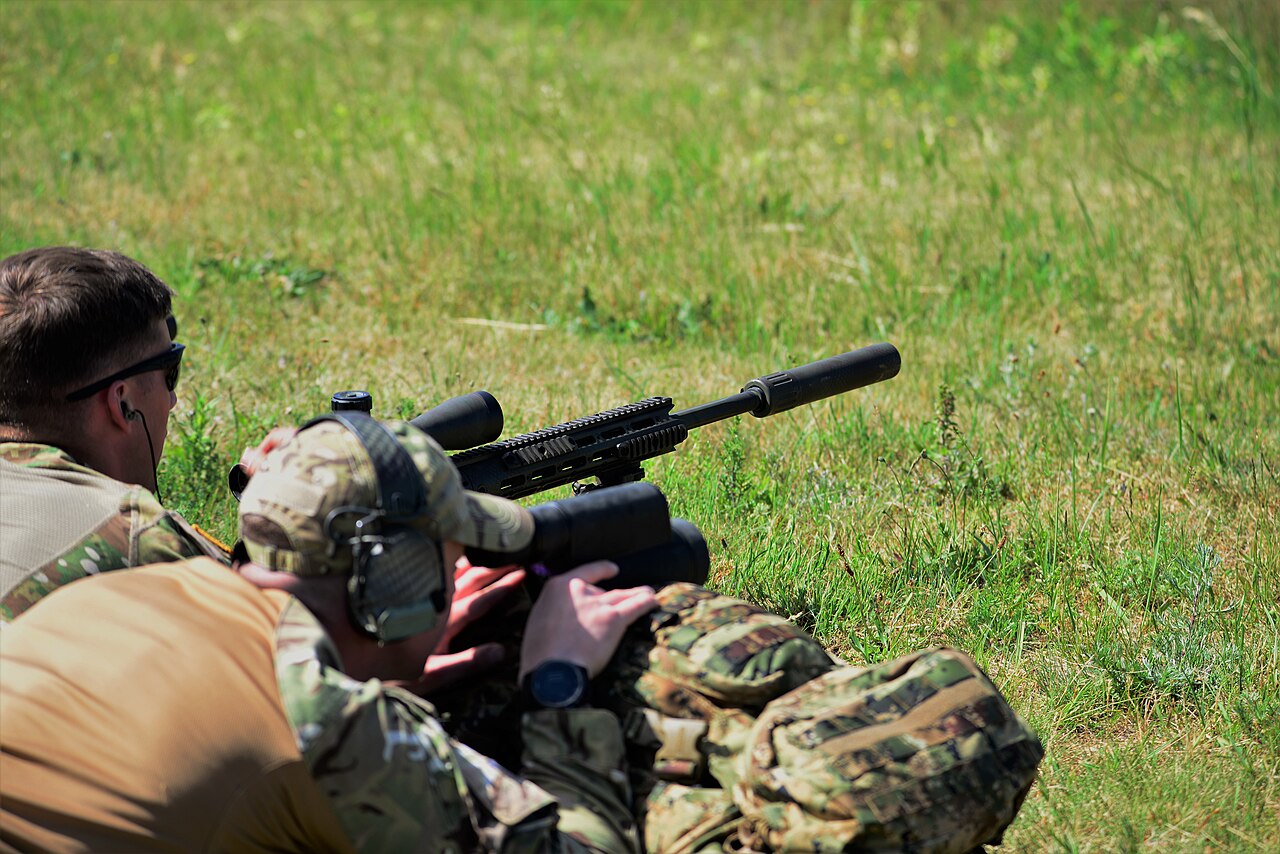 Sniper rifle