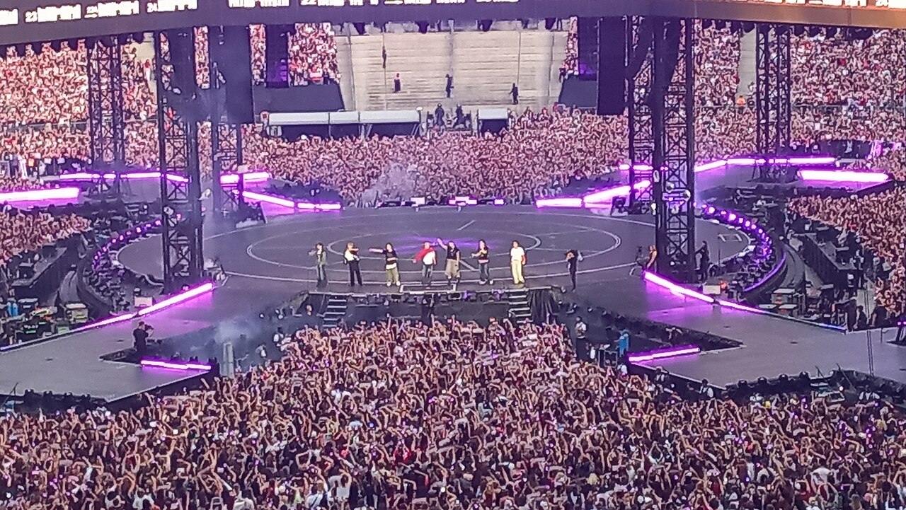 BTS World