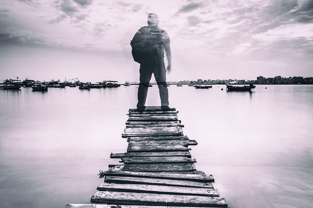 Between the Sky and Sea