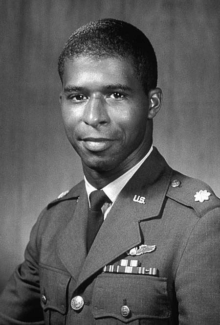 Robert Henry Lawrence Jr.