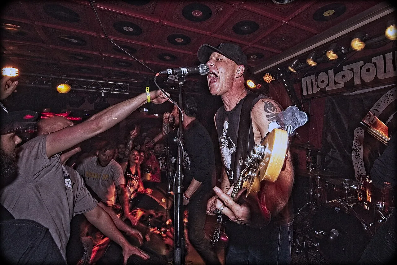 Cruise (band)