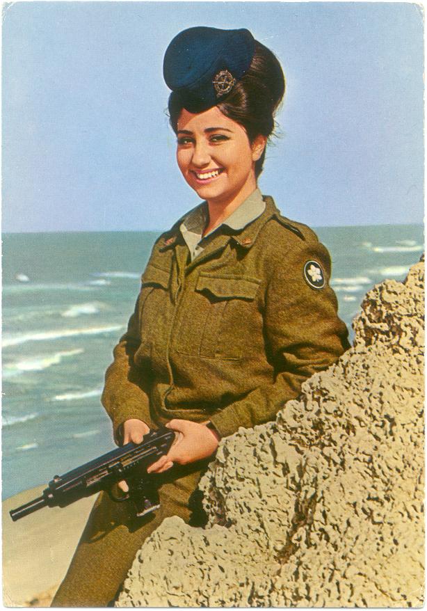 Uzi