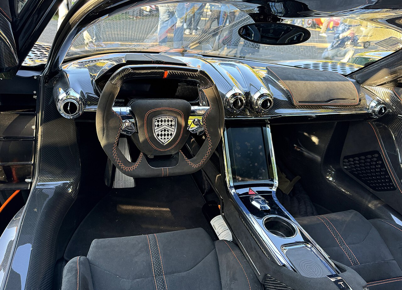 SSC Tuatara Striker interior at Waveny Park 2024