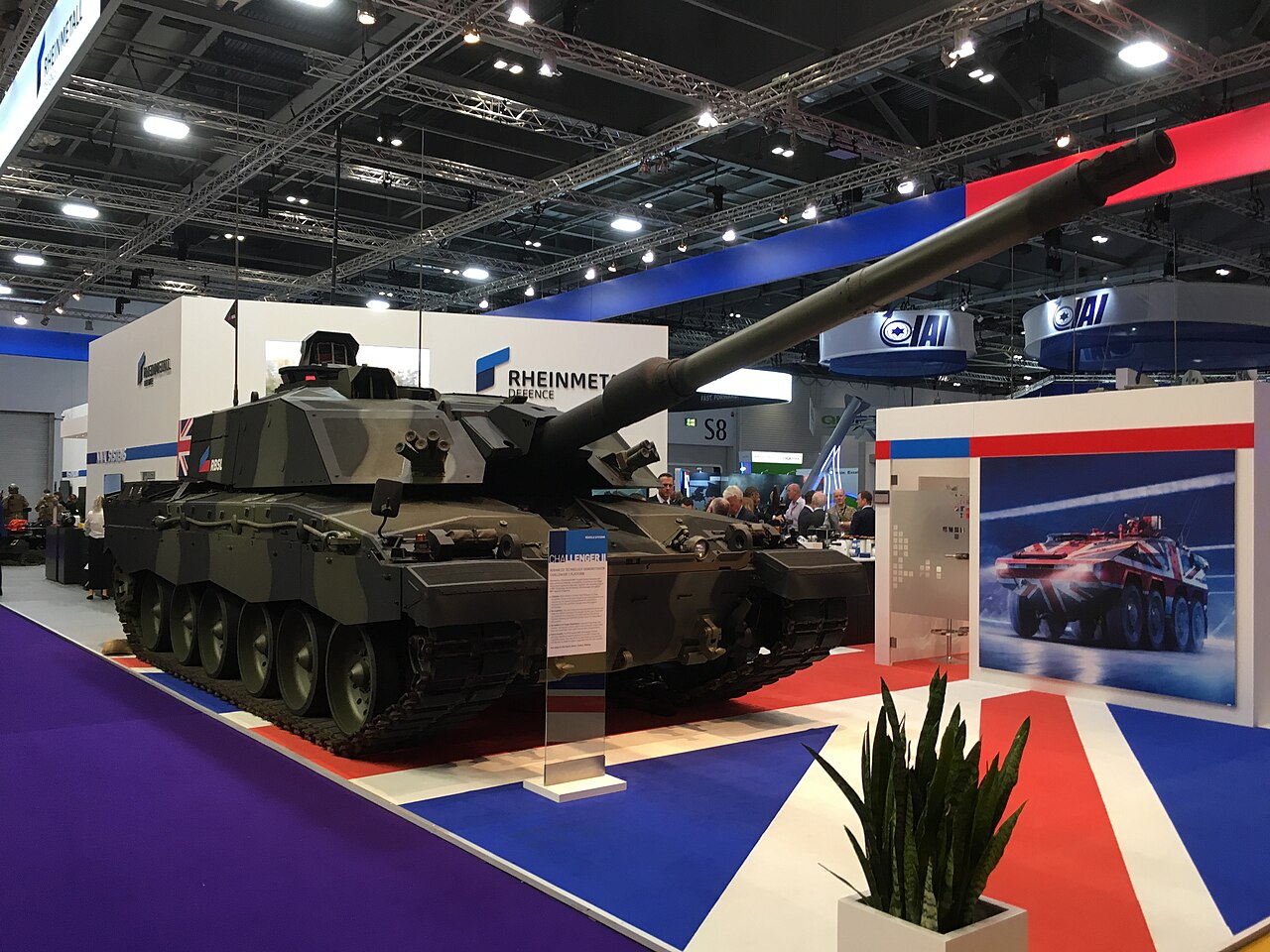 CHALLENGER II DSEI 2019