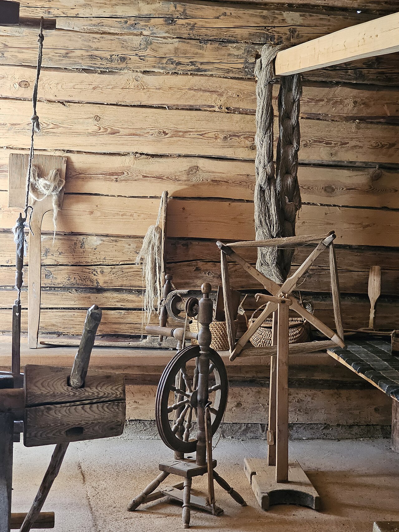 Spinning wheel