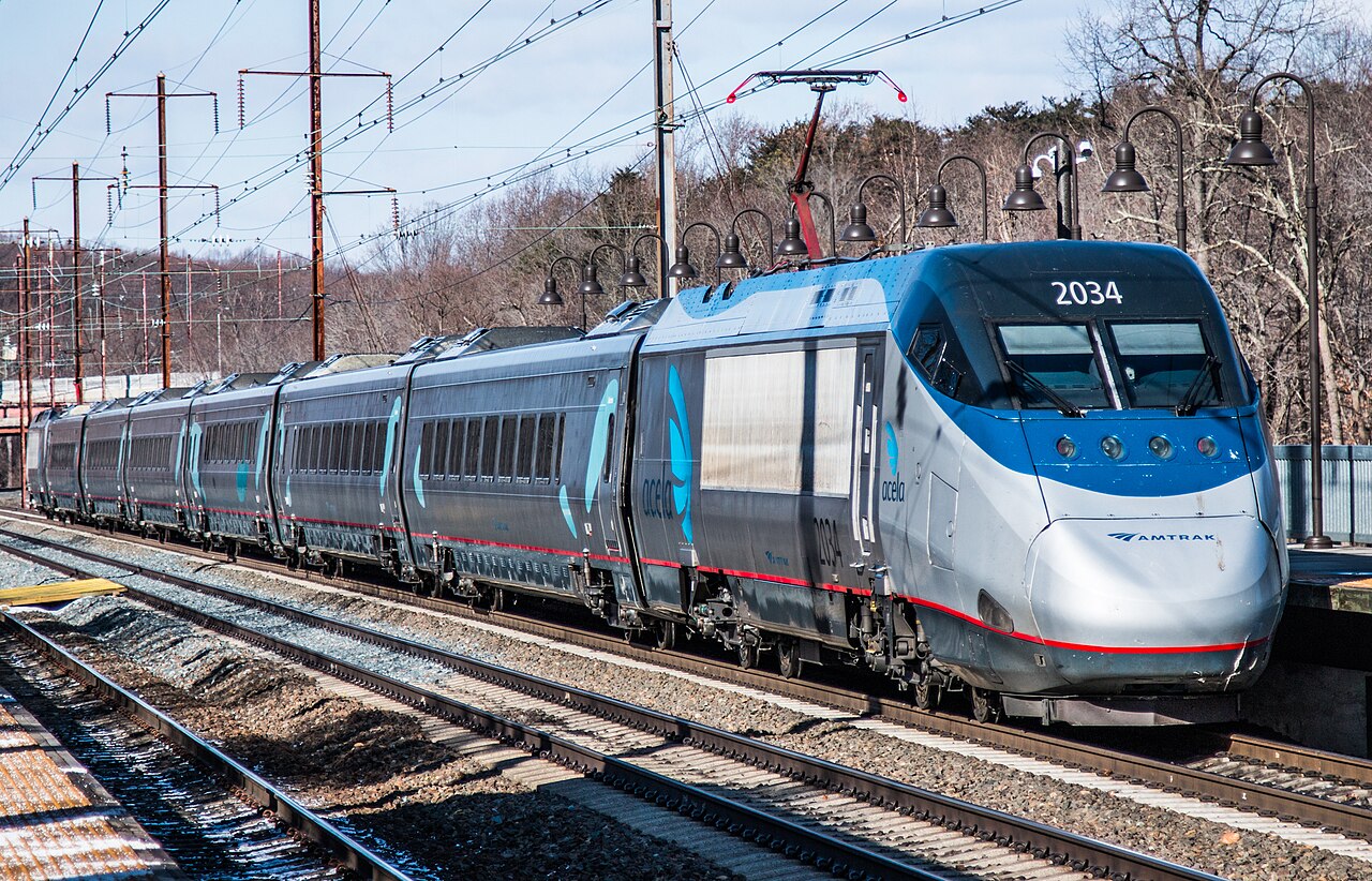 Acela Express 2034 - BWI Amtrak (cropped)