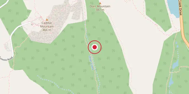 Street map of the area around Acadia; the red dot marks 44°21′00″N 68°13′01″W