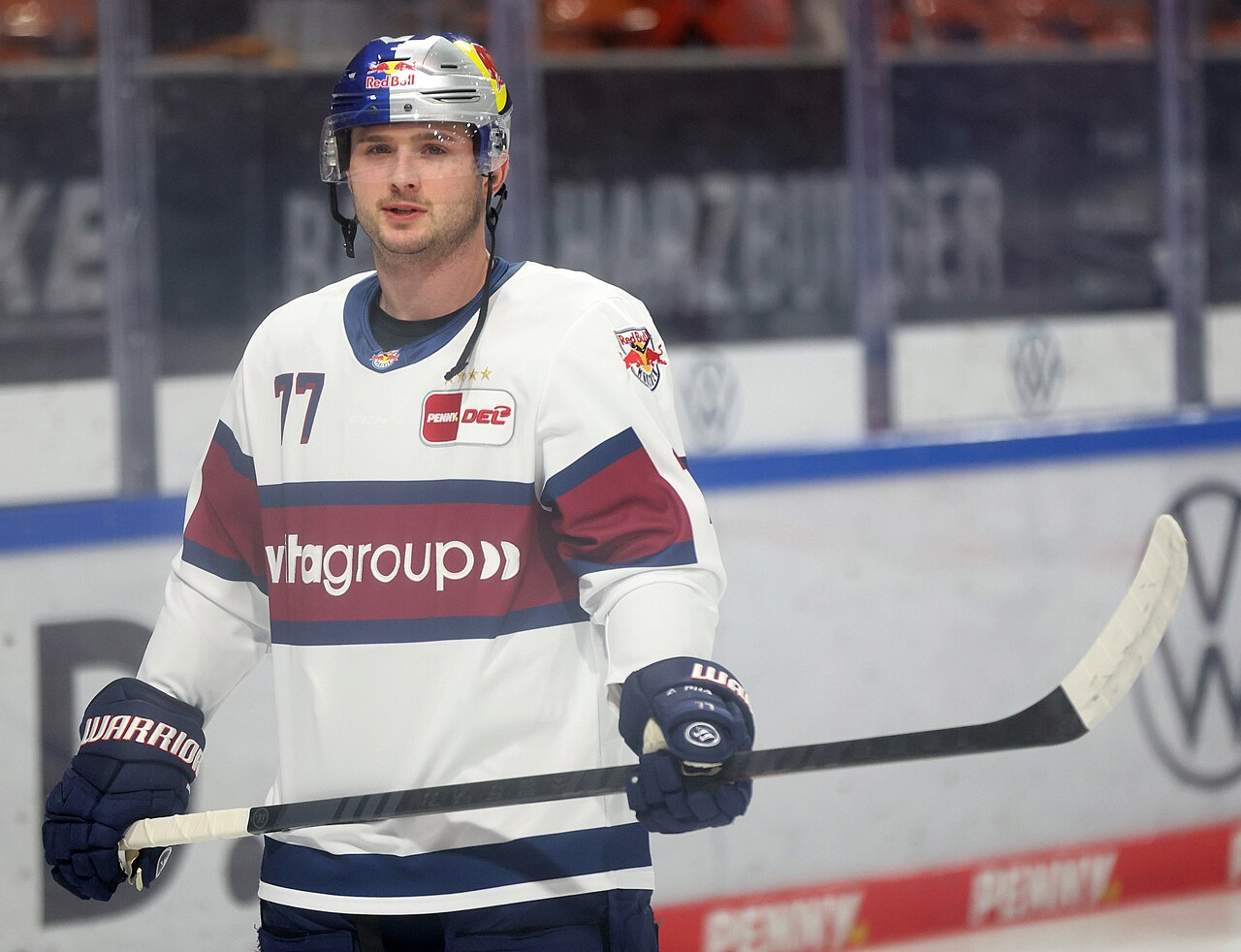 Adam Brooks (ice hockey)