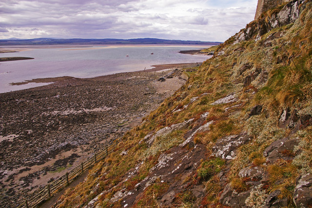 Cliff, Lindisfarne, Holy Island, Northumberland - geograph.org.uk