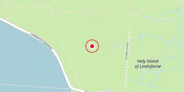 Street map of the area around Lindisfarne; the red dot marks 55°40′48″N 1°48′07″W