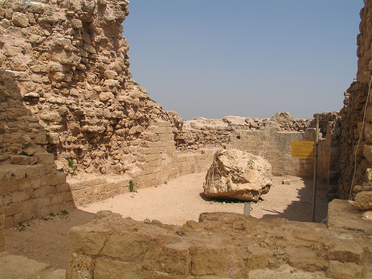 Apollonia 34 northern hall