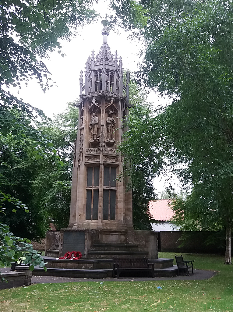Boer War memorial, Duncombe Place, York - geograph.org.uk