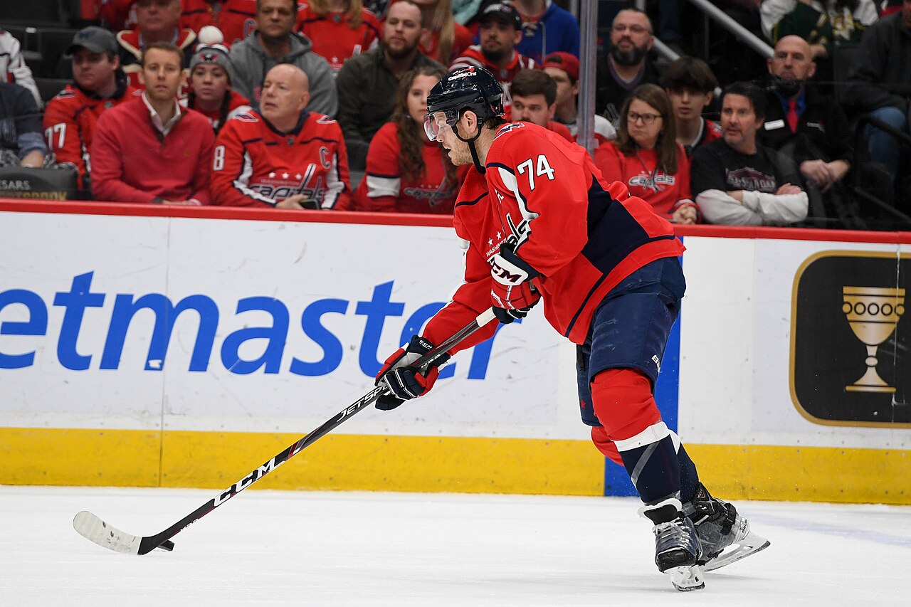 John Carlson (ice hockey)