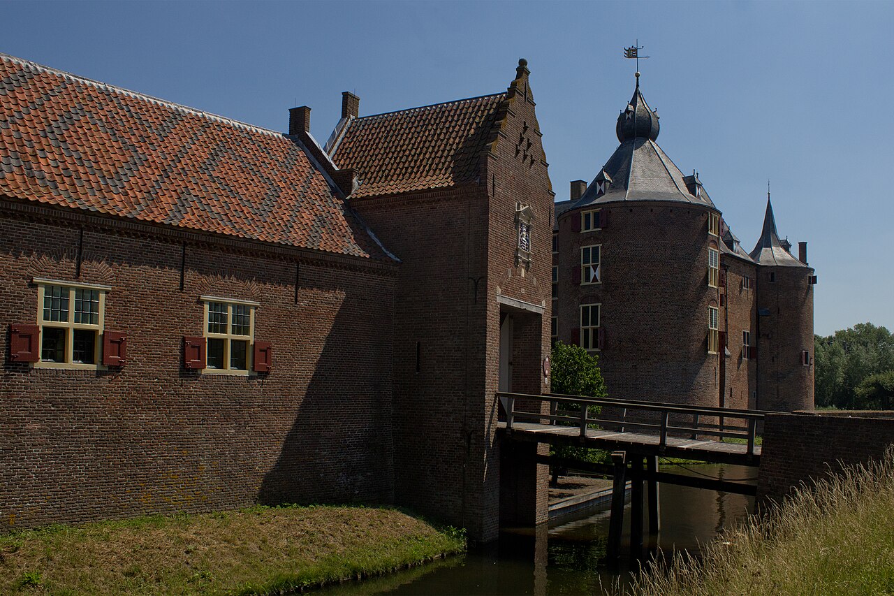 Ammersoyen Castle