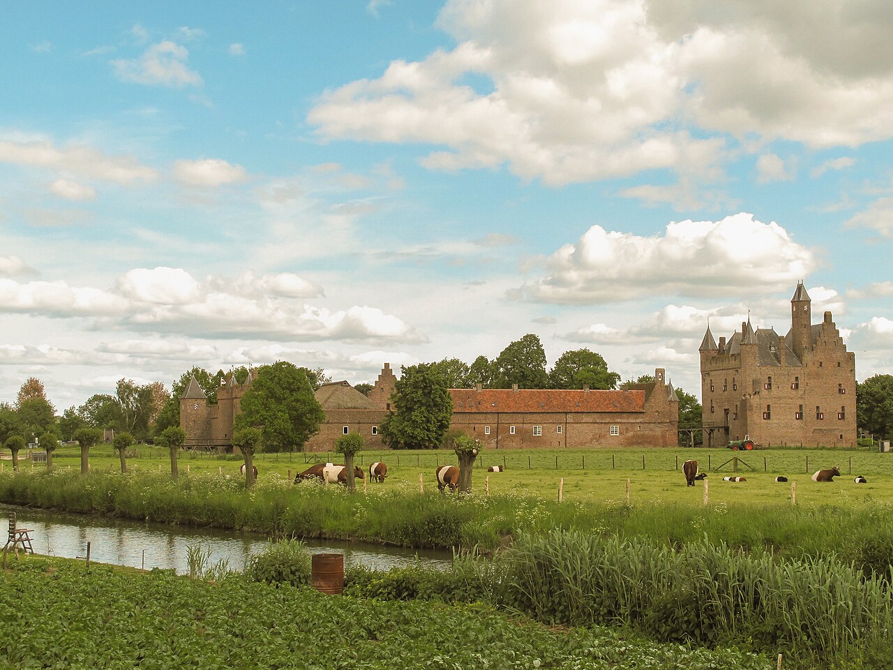 Doornenburg Castle