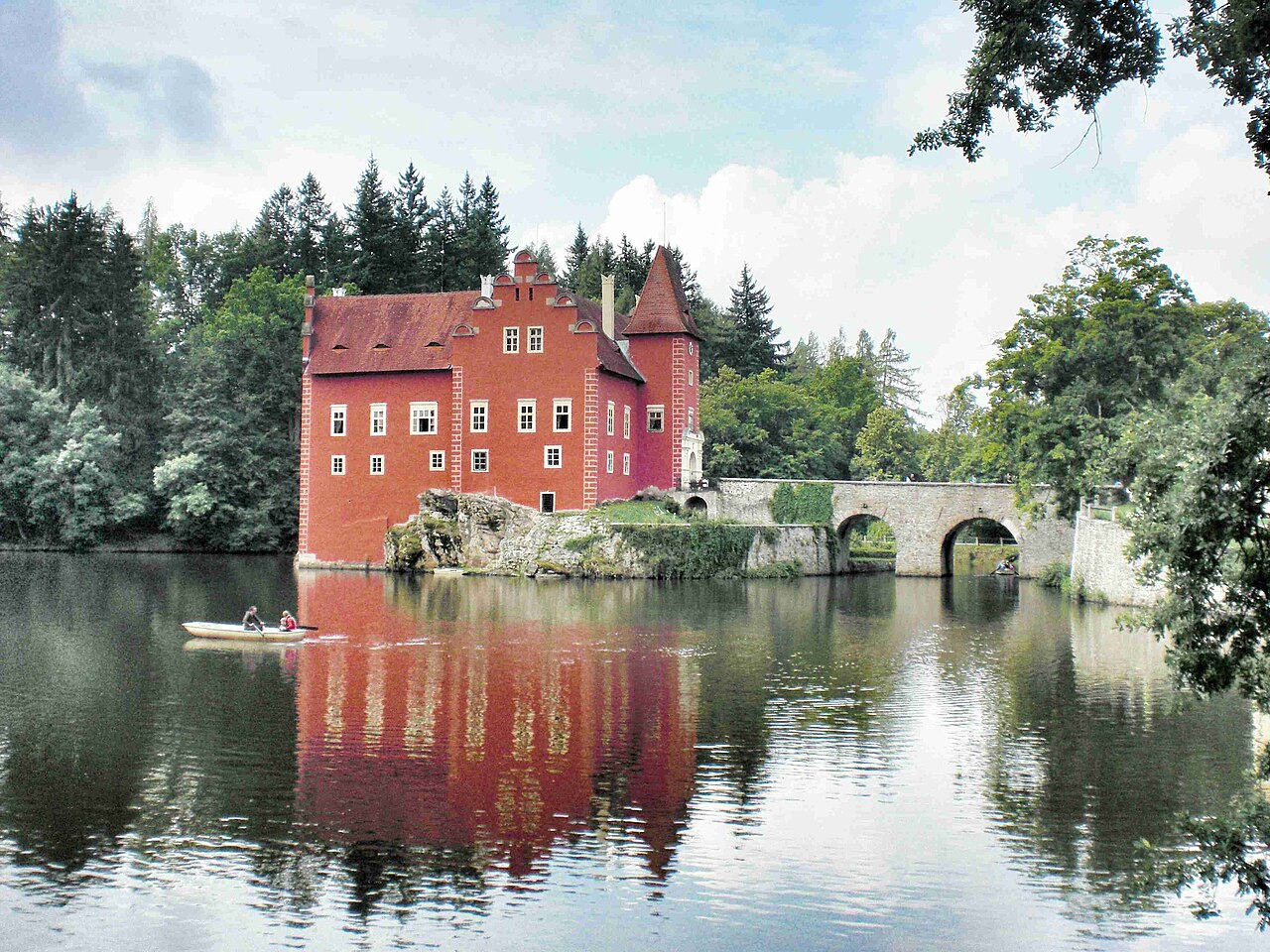 Červená Lhota Castle