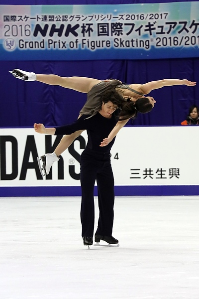 NHK - Tessa Virtue and Scott Moir