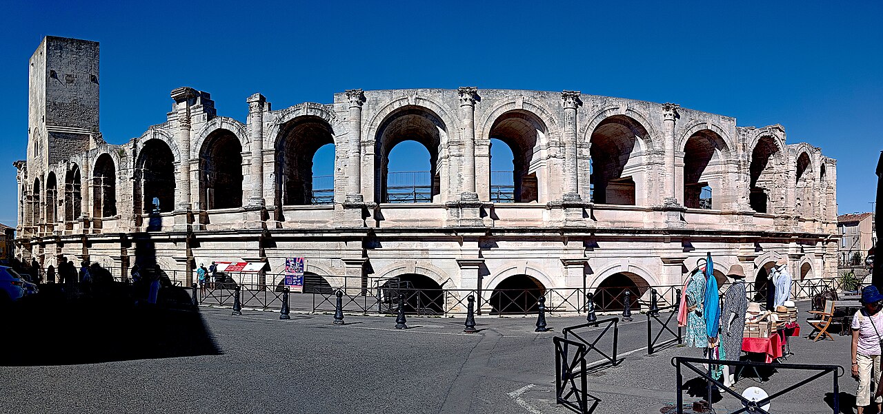 Arles, Roman and Romanesque Monuments