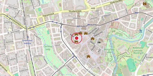Street map of the area around Holy Trinity Column, Olomouc; the red dot marks 49°35′38″N 17°15′00″E