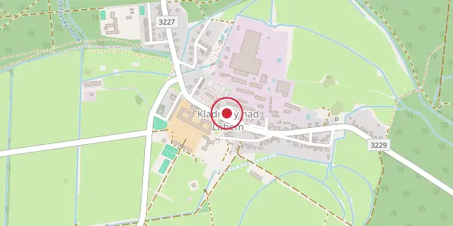 Street map of the area around Kladruby nad Labem; the red dot marks 50°03′29″N 15°29′13″E